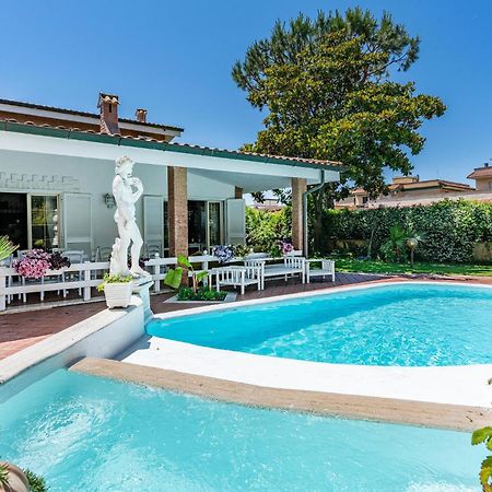 Beautiful Home In Fiumicino With Wifi 外观 照片